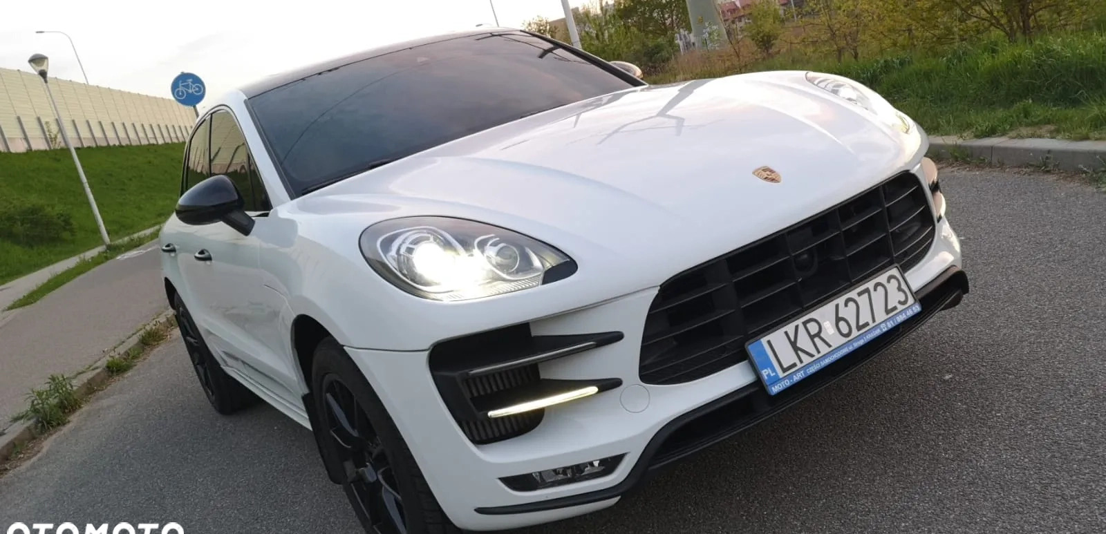 Porsche Macan cena 138000 przebieg: 86000, rok produkcji 2015 z Lublin małe 301